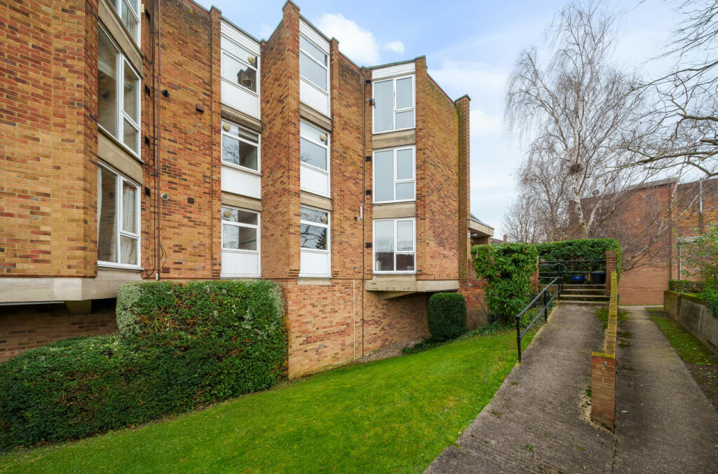 Additional image 3 of High Street, Saffron Walden, Essex, CB10