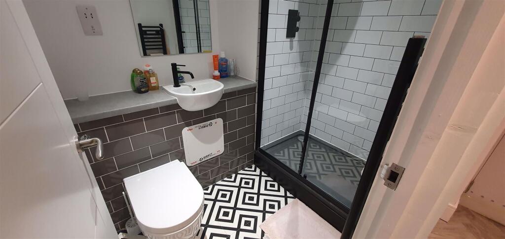 Additional image 4 of Queens Road, Bristol