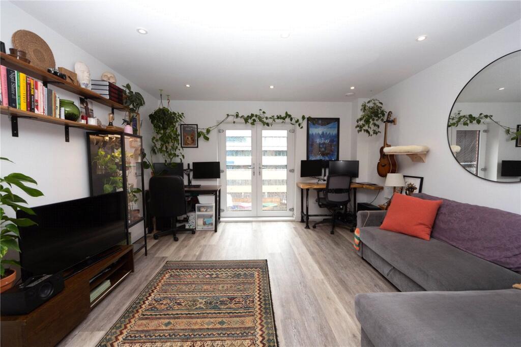 Additional image 9 of Trade Street, Butetown, Cardiff, CF10