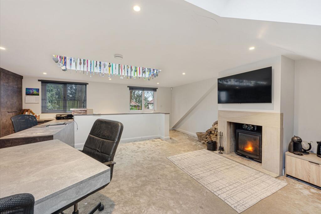 Additional image 51 of Moorview, Moss Bank Way, BL1 3LR – Stunning Home with Roof Terrace, Cinema Room & Outdoor Kitchen