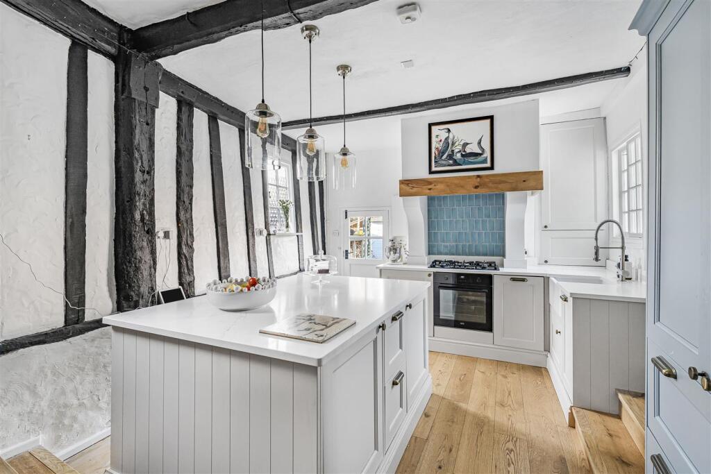 Additional image 20 of Castle Street, Saffron Walden