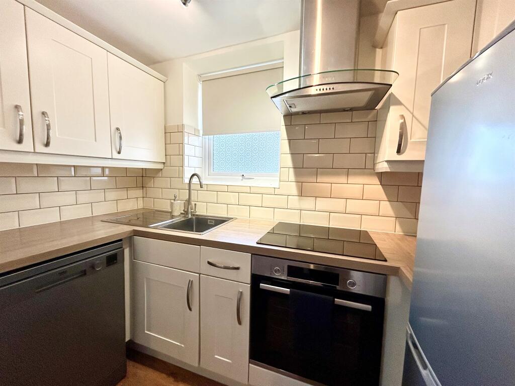 Additional image 7 of Hove Park Villas, Hove