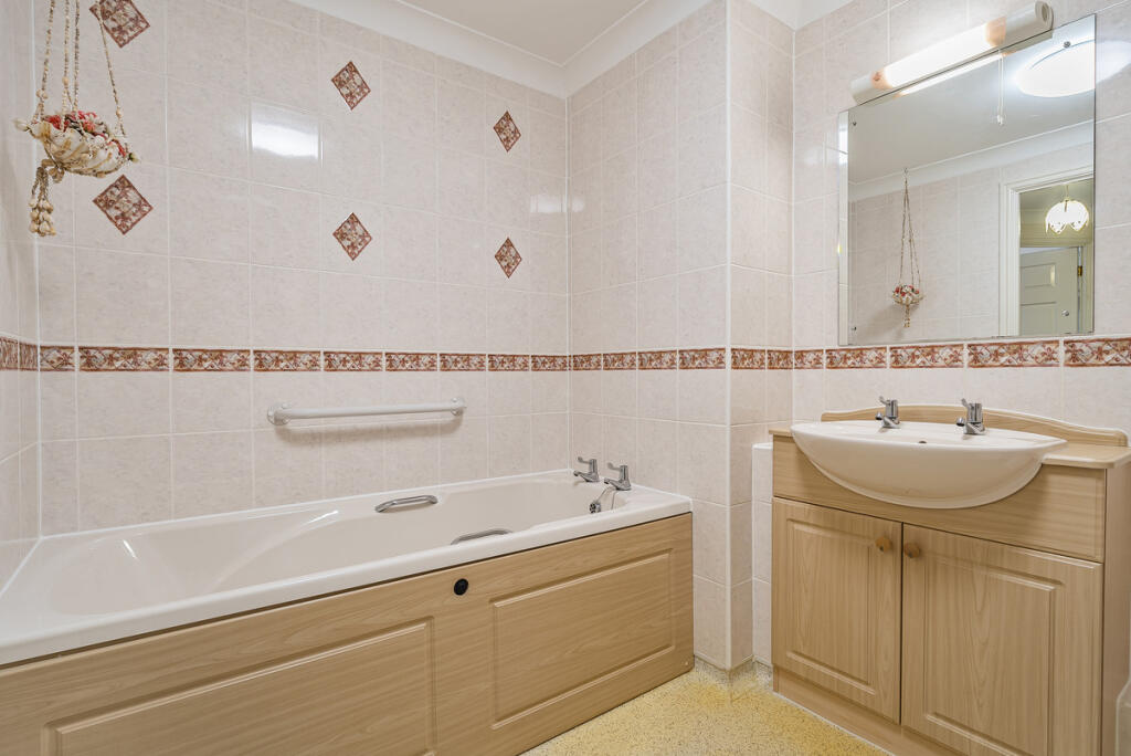 Additional image 9 of Wortley Road, Christchurch, BH23