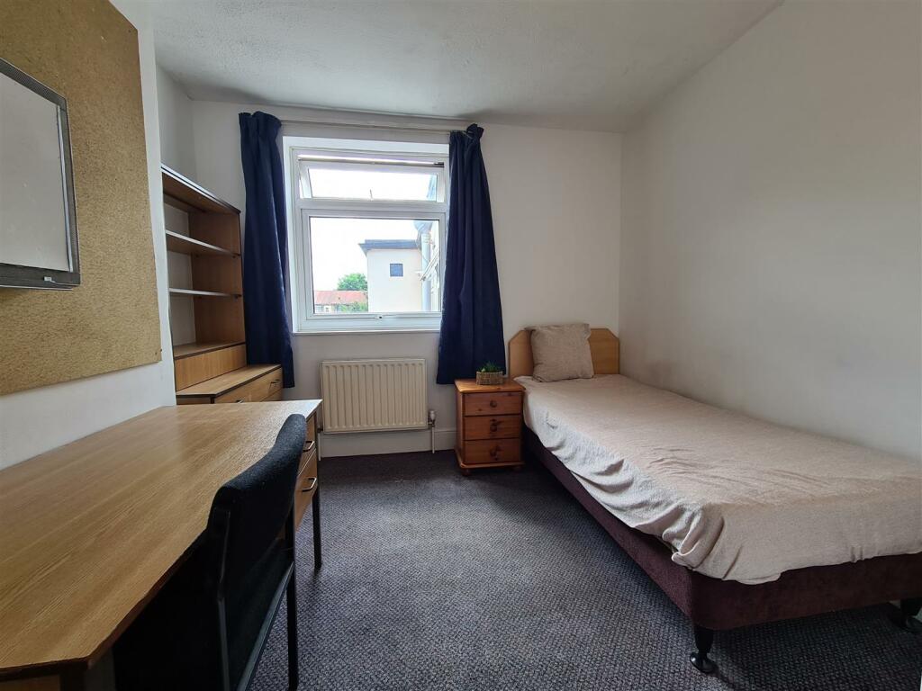 Additional image 8 of 204A Mill Road, Cambridge, CB1 3NF