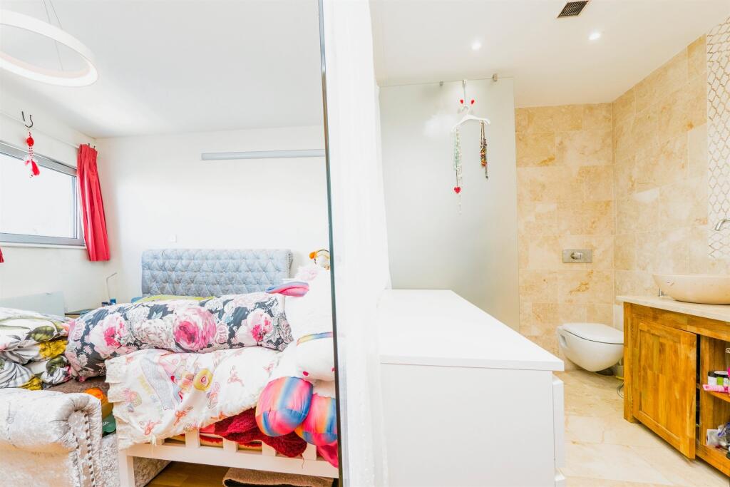 Additional image 9 of Bute Terrace, CARDIFF