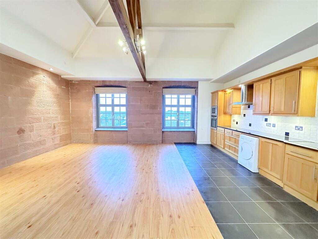 Additional image 30 of Shaddongate, Carlisle