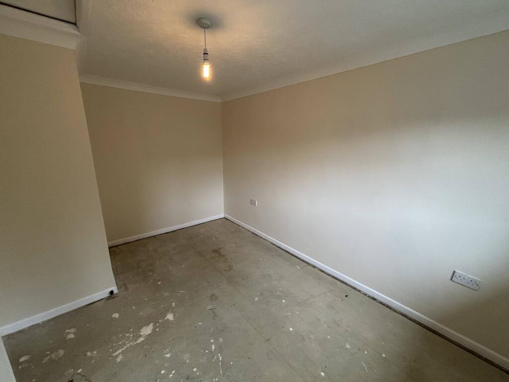 Additional image 7 of 12 Kingfisher Close, Bournemouth, Dorset BH6 5BB