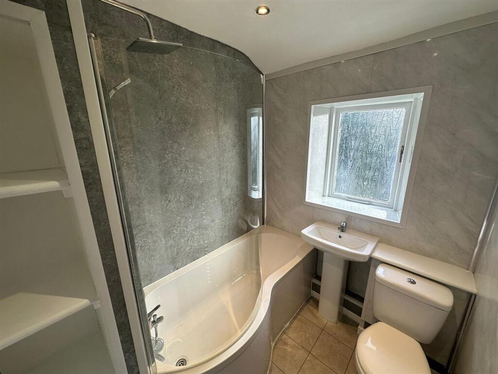 Additional image 8 of Back Field,Thornton