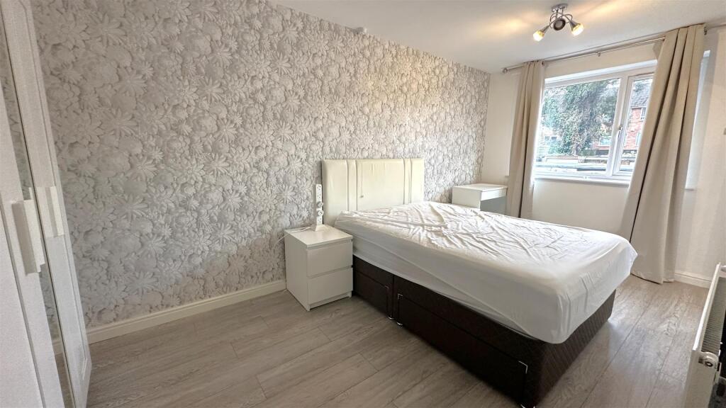 Additional image 9 of Falkland Croft, Stirchley, Birmingham