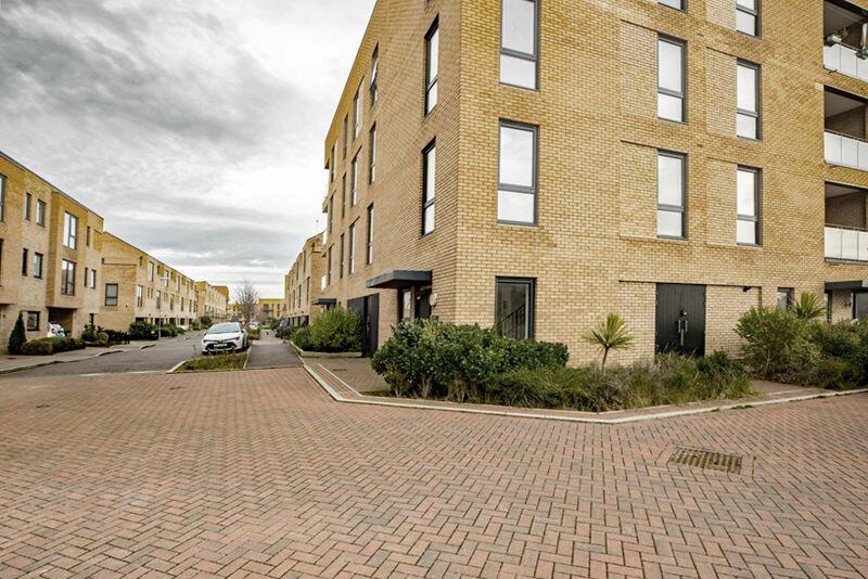 Ellis Road, Cambridge, CB2