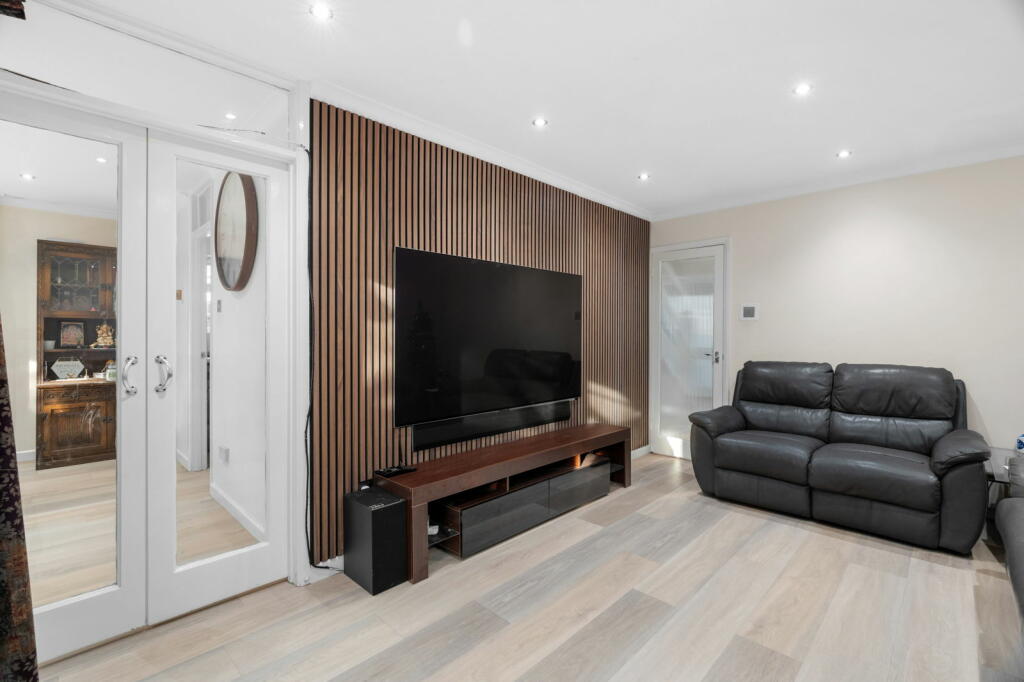 Additional image 8 of Gladstone Way, Cambridge