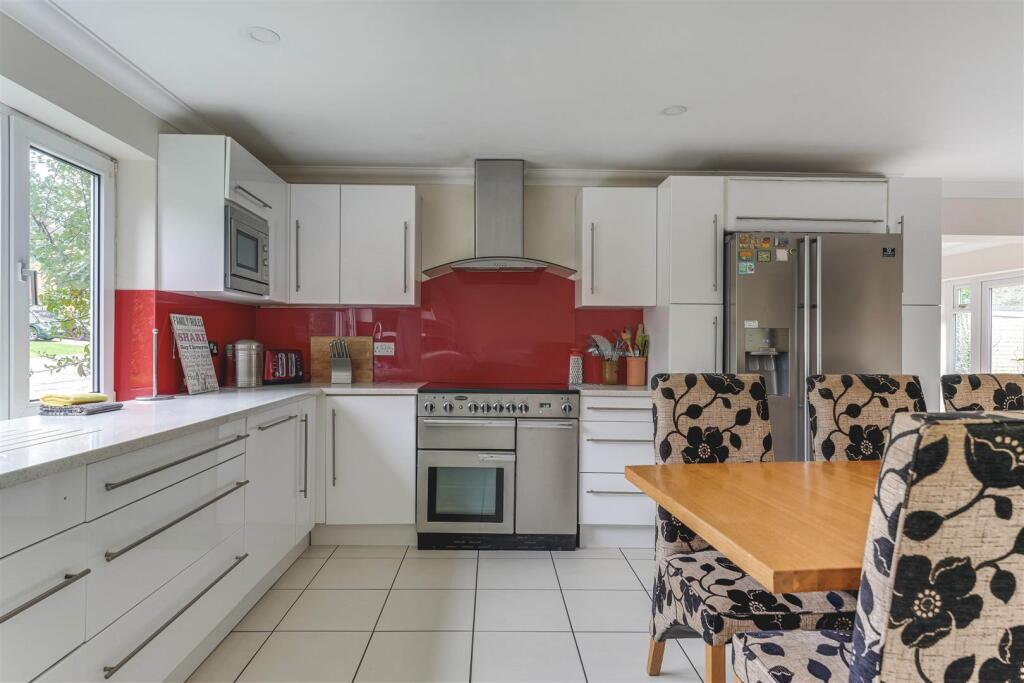 Additional image 2 of Fair Leas, Saffron Walden