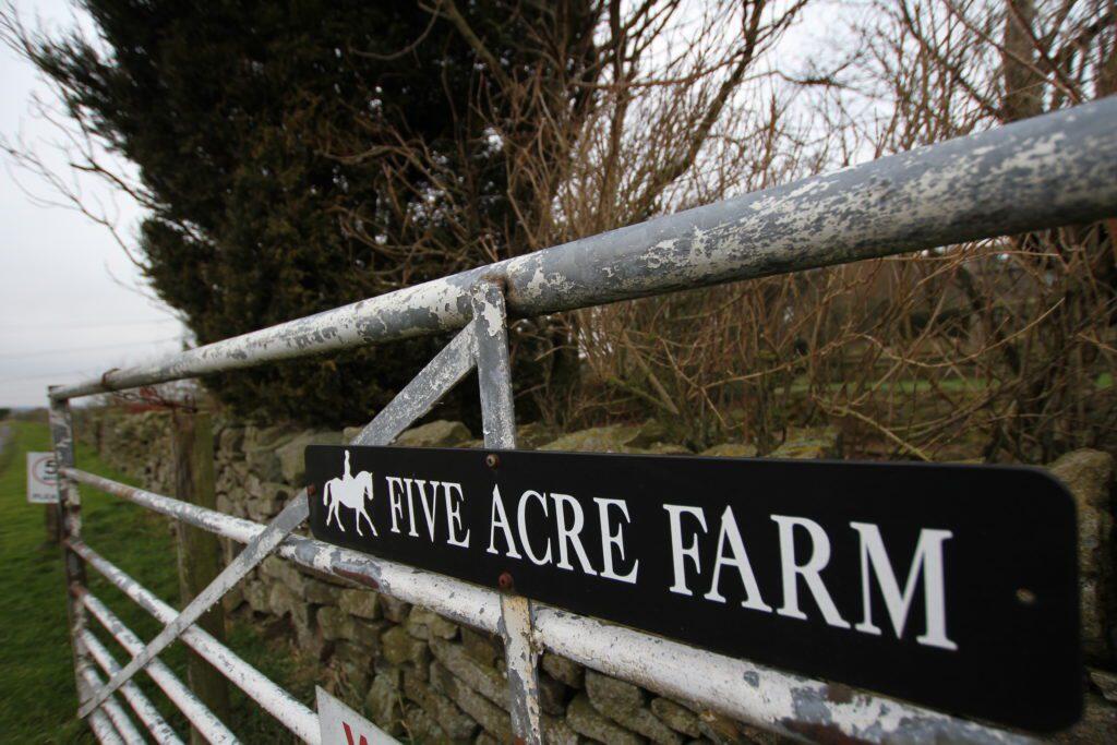 Additional image 21 of Equestrian Property for Sale – Five Acre Farm, Dean Lane, Thornton, Bradford, BD13 3RZ