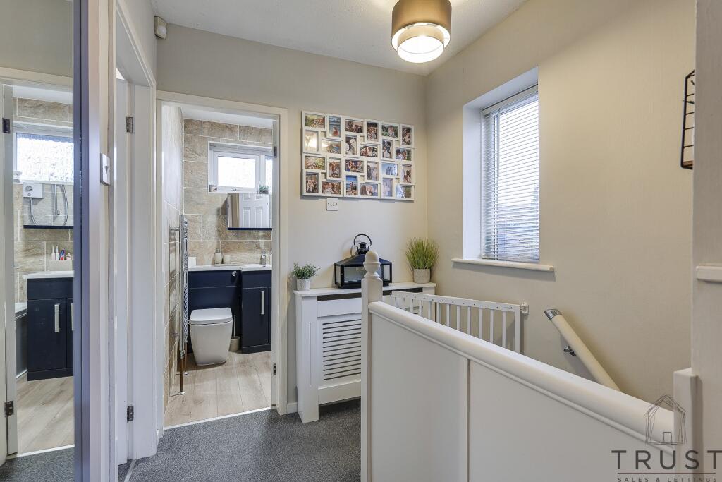 Additional image 24 of Links Avenue, Cleckheaton