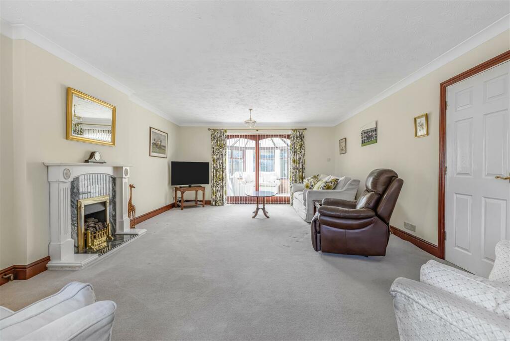 Additional image 34 of Paddock Street, Soham