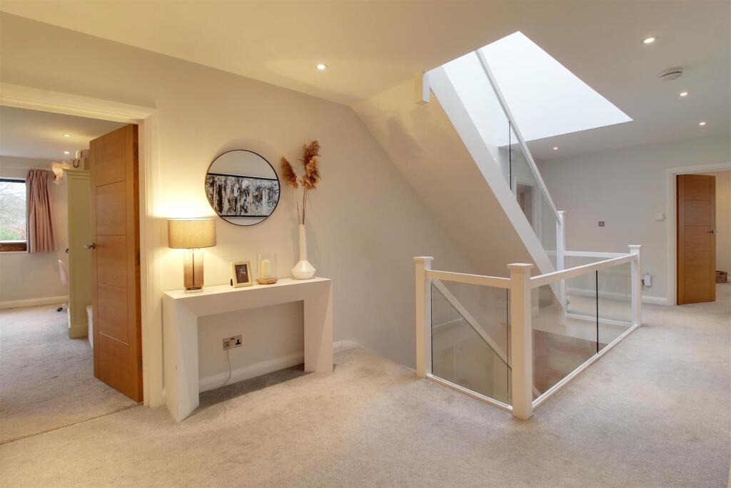 Additional image 25 of Mymms Drive, Brookmans Park