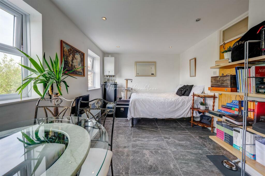 Additional image 13 of Schooner Way, Cardiff Bay