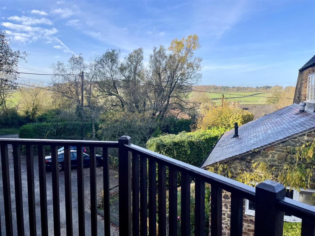 Additional image 18 of Loop Farm Road, Lytchett Matravers