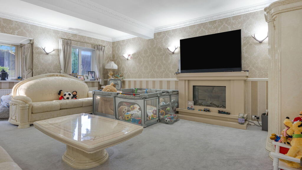 Additional image 2 of Oaklands Road, Four Oaks