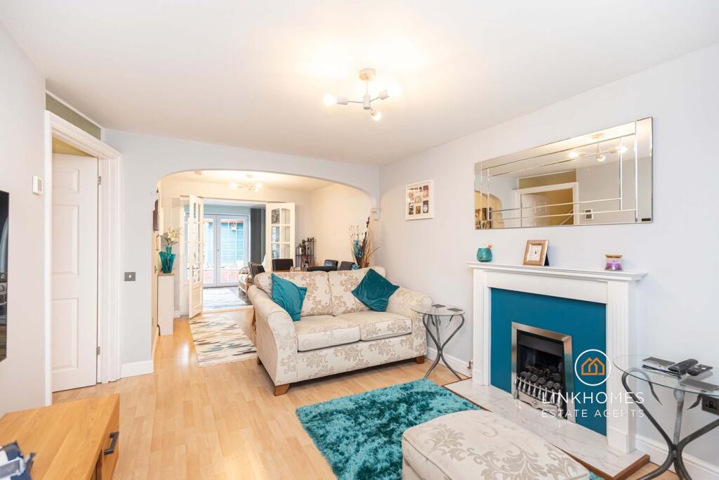 Additional image 4 of Woodpecker Drive, Poole, BH17