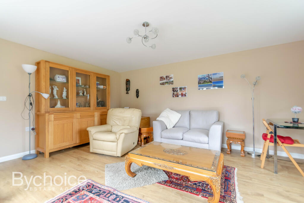 Additional image 32 of Melbourne, Hundon Road