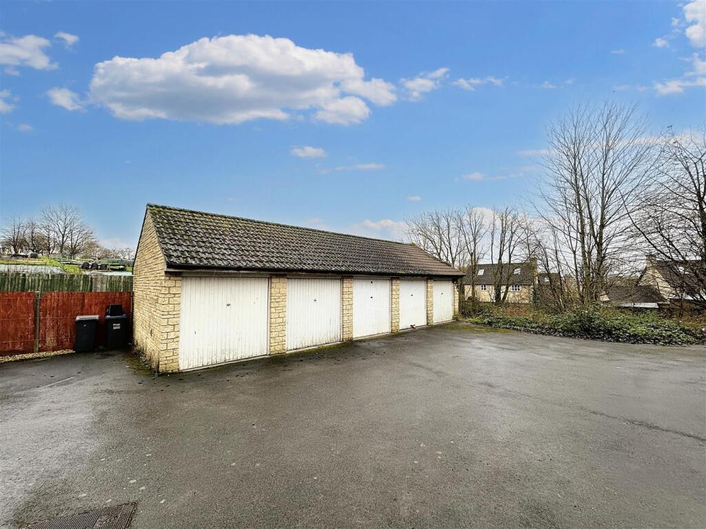 Additional image 13 of Bainton Close, Bradford-On-Avon