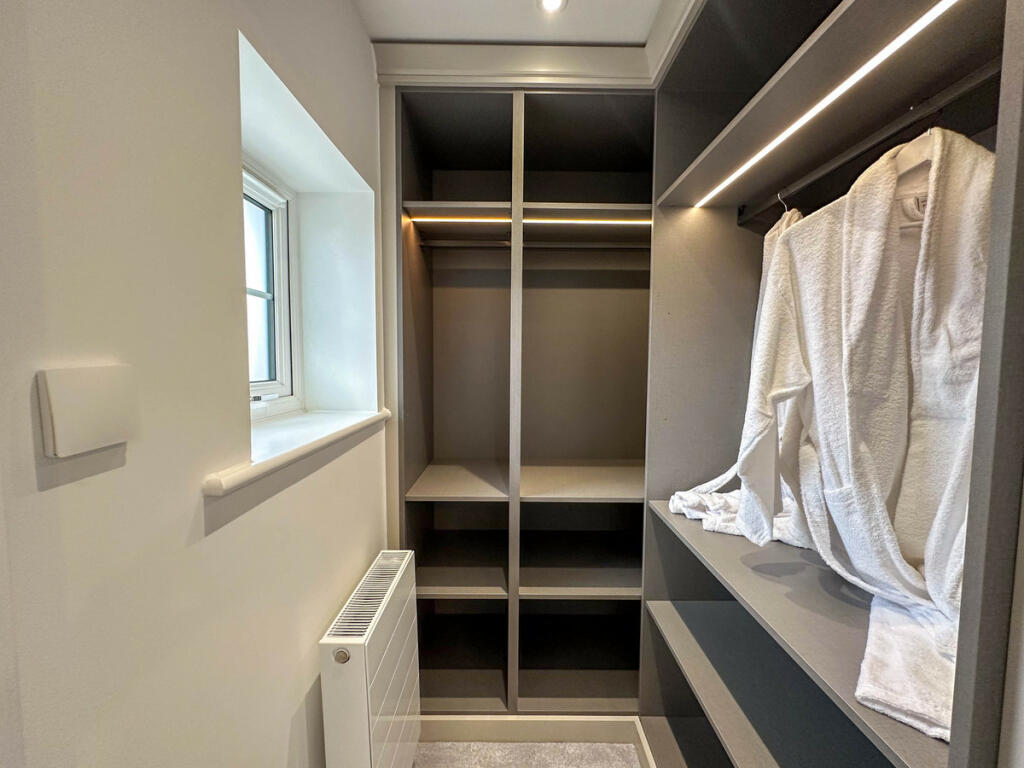 Additional image 31 of Hayfield Lodge, New Road, Over, CB24