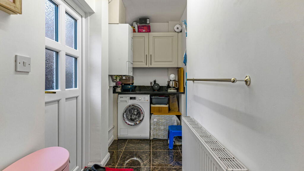 Additional image 14 of Monastery Drive, Solihull, B91 1DN