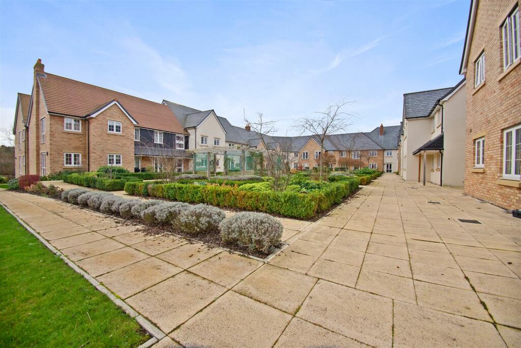 Additional image 19 of Roslyn Court, Lisle Lane, Ely, Cambridgeshire, CB7 4FA