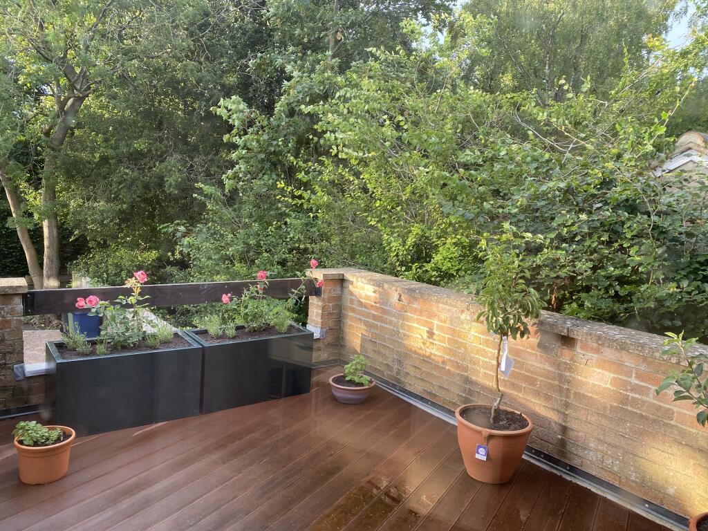 Additional image 4 of Greenlands, Cambridge, CB2