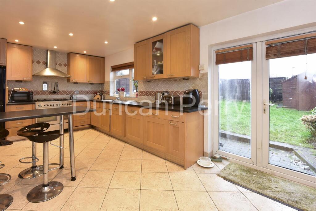 Additional image 5 of Parsonage Lane, Welham Green