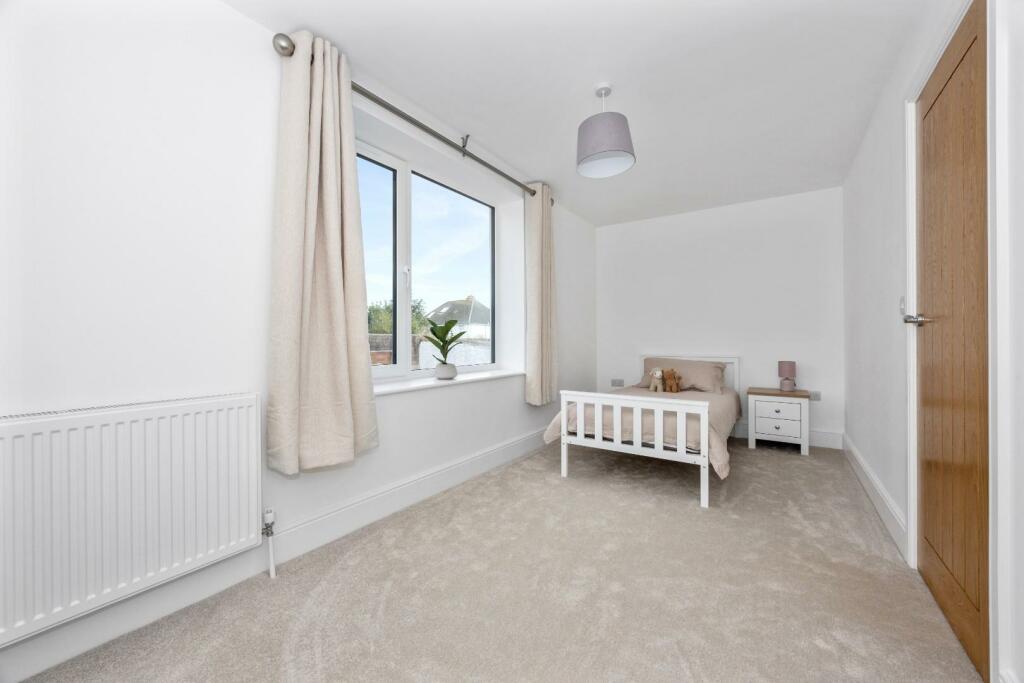 Additional image 11 of Mile Oak Road, Portslade, Brighton