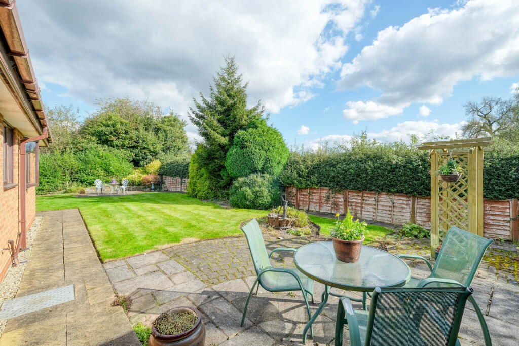 Additional image 15 of Deanscroft Drive, Lickey End, Bromsgrove, B60 1GH