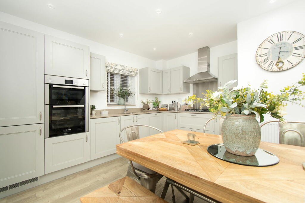 Additional image 6 of Highfields Caldecote, CB23 7BW