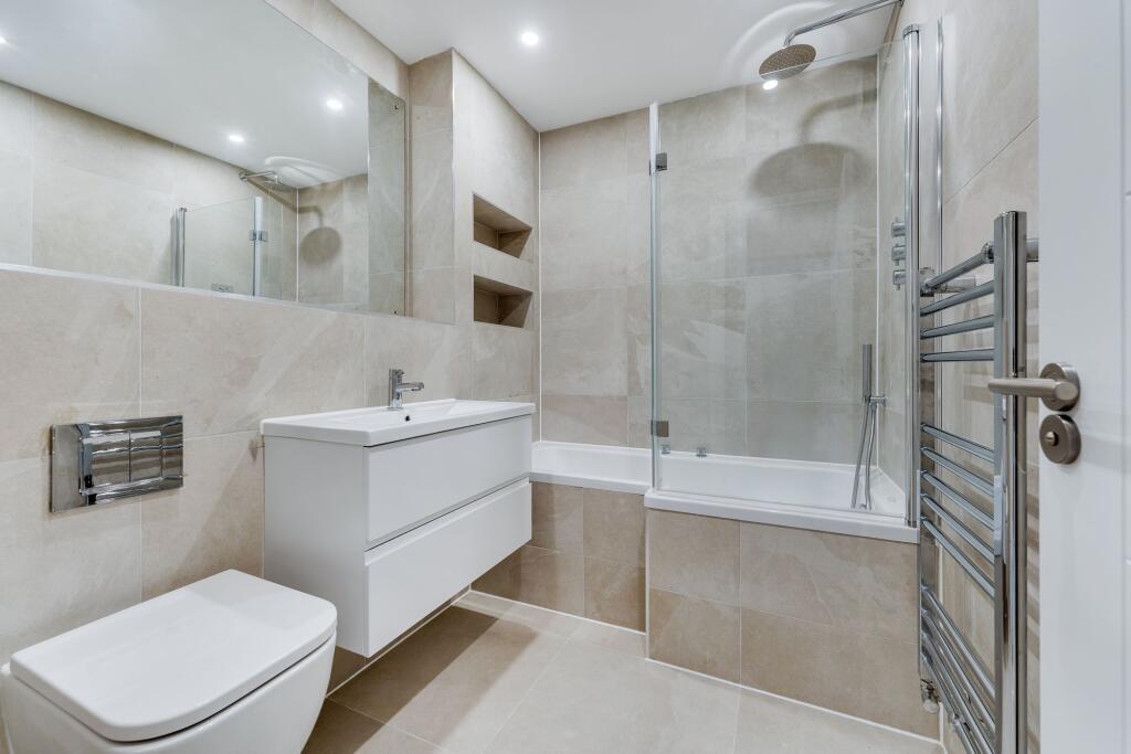 Additional image 41 of The Reading Room, Spring Street, Ramsbottom BL0 0DS: Restored 1860s Gem with High-Spec Interior