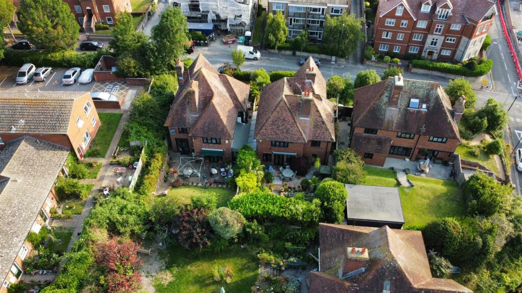 Additional image 29 of Carew Road, Eastbourne