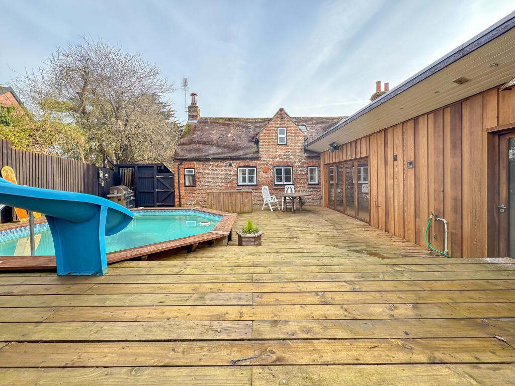 Additional image 50 of Little Green, Cheveley, Newmarket, Suffolk