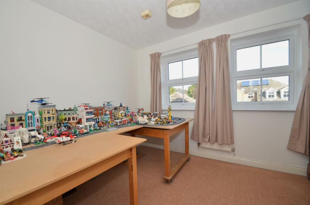 Additional image 13 of Orchard Way, Haddenham, Ely