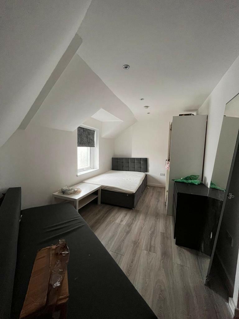 Additional image 6 of Corporation Road, Cardiff(City), CF11