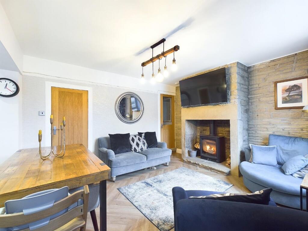 Additional image 11 of Park Top Cottages, Bingley