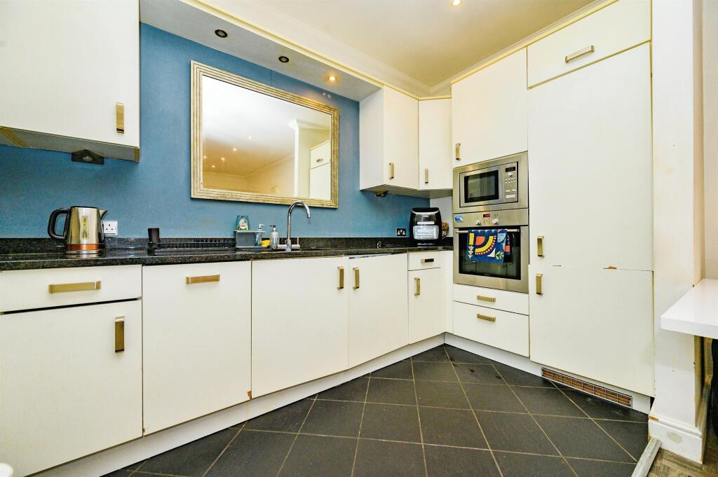 Additional image 4 of Highfield Lane, Tyttenhanger, St. Albans