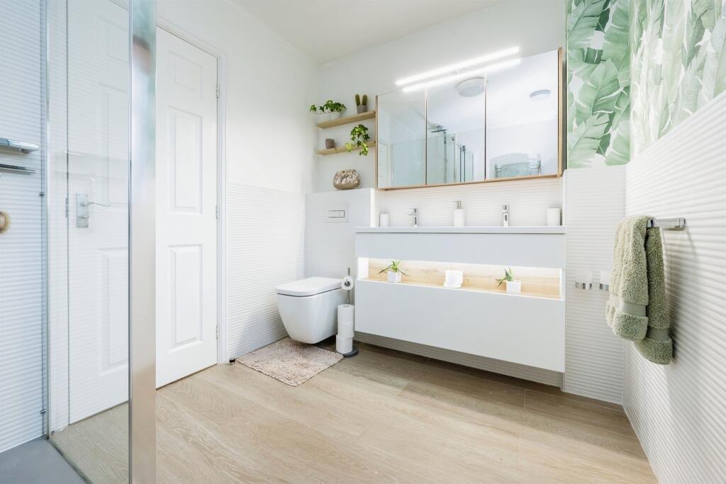 Additional image 14 of Meadowsweet Close, Lower Cambourne, Cambridge