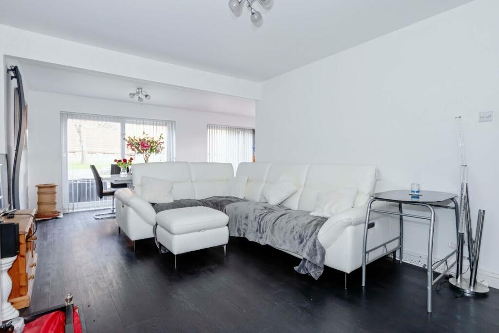 Additional image 8 of Farm Close, Portslade