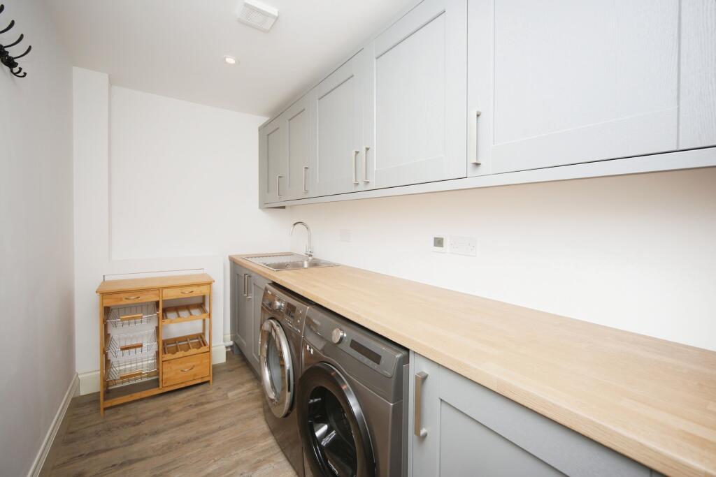 Additional image 11 of Westholme Road, Alcester, B50