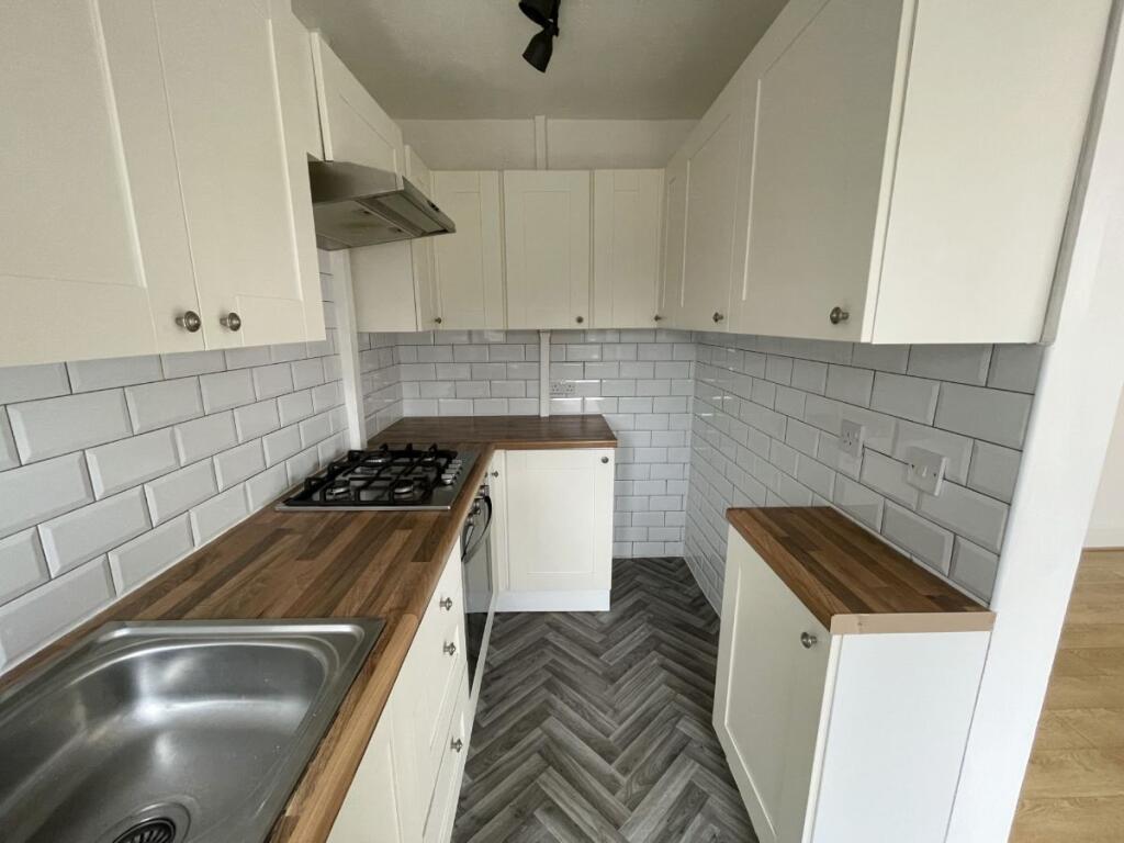 Additional image 4 of Gainsborough Crescent, Birmingham