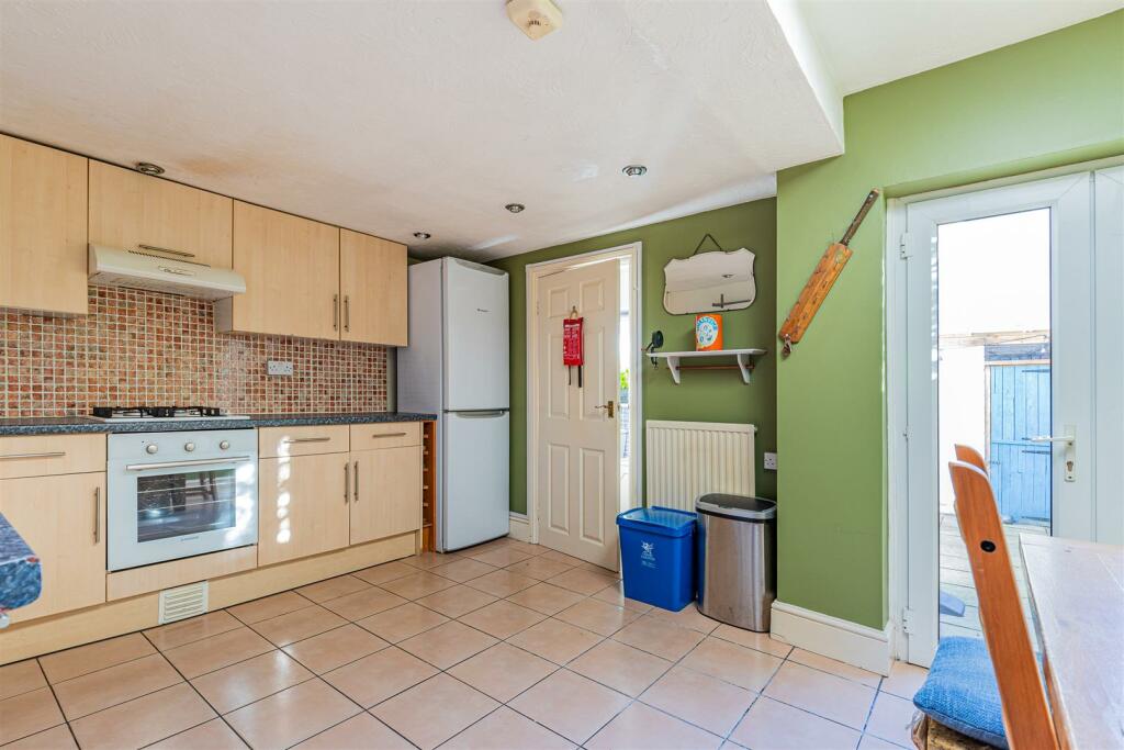 Additional image 8 of Summerfield Avenue, Heath, Cardiff