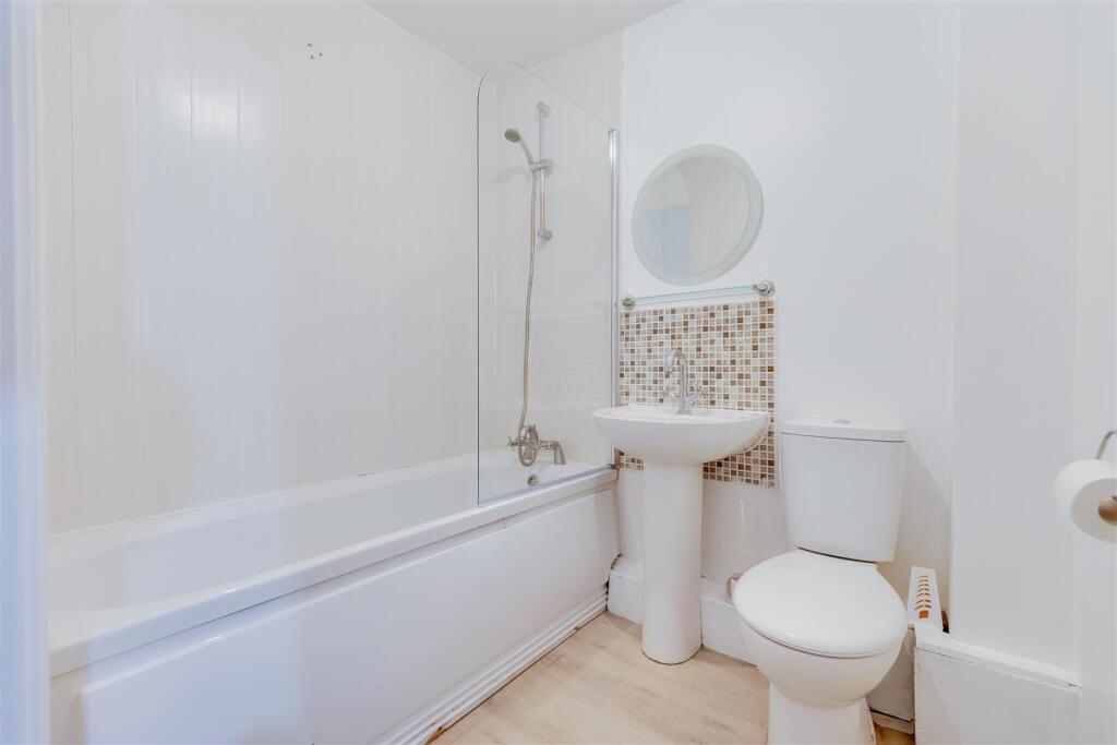 Additional image 8 of Lock Keepers Court [ 2 Bed ]