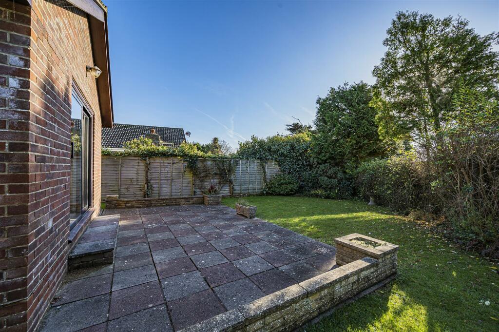 Additional image 19 of Oval Close, Peacehaven