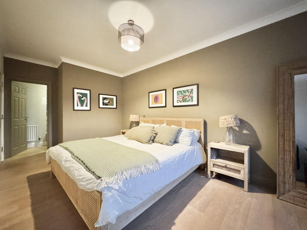 Additional image 16 of Azalea Close, Napsbury Park, St. Albans