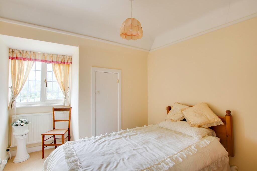 Additional image 11 of Seaway Avenue, Friars Cliff, Christchurch, BH23